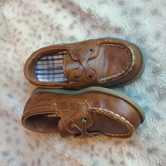 Carter's brown toddler boat shoes - Picture 2 of 5